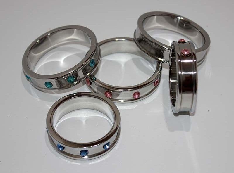 Deep Shallow Cock Ring 55mm Diamond