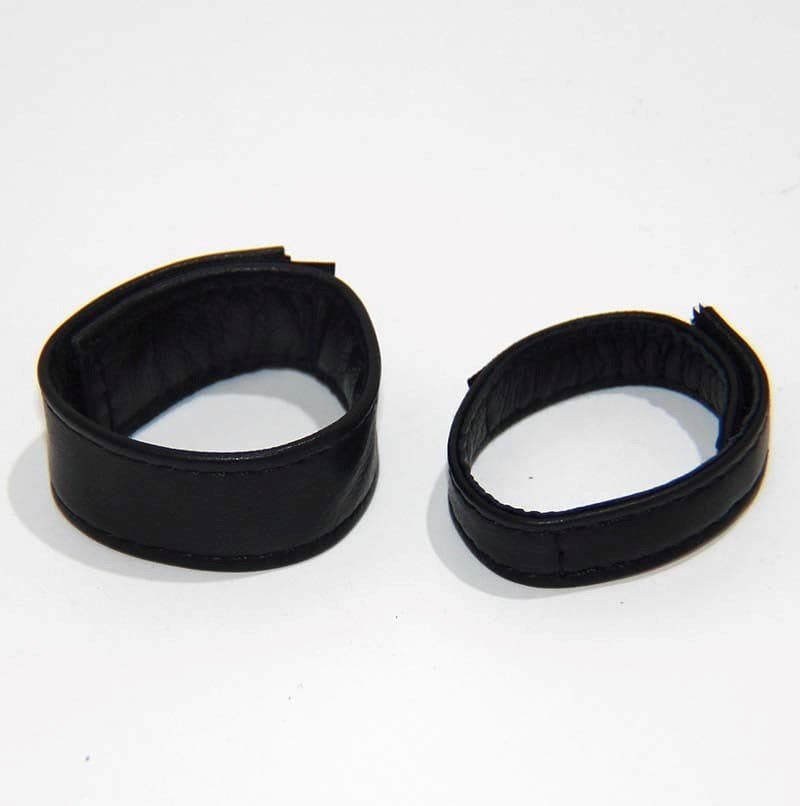 Discreet Romance Leather Cock Ring