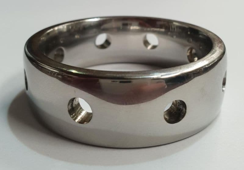 Hot & Cold Metal Cock Ring 15mm